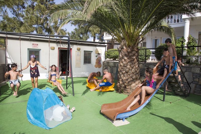 Family Belvedere Hotel Bodrum Bagian luar foto