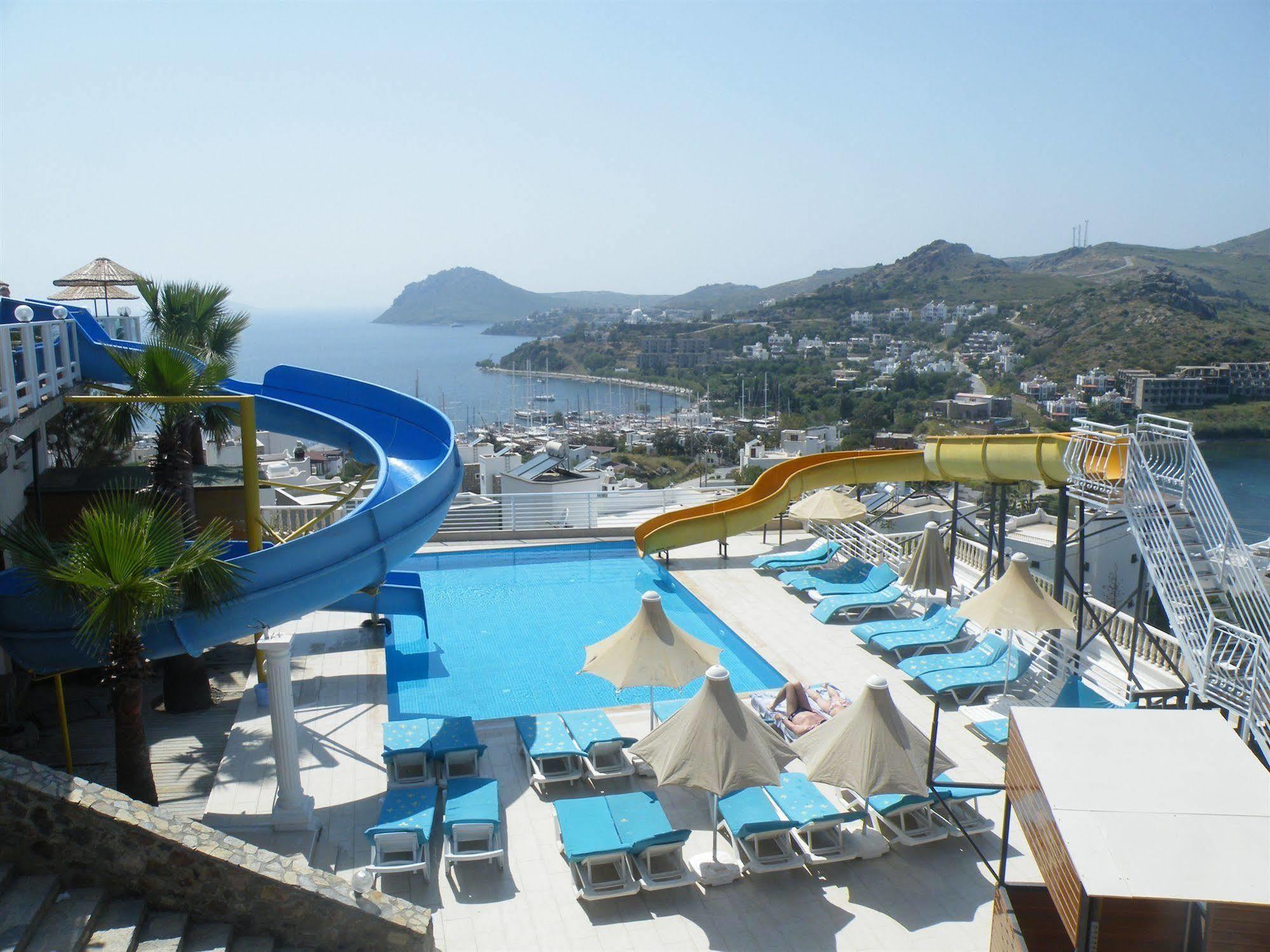 Family Belvedere Hotel Bodrum Bagian luar foto