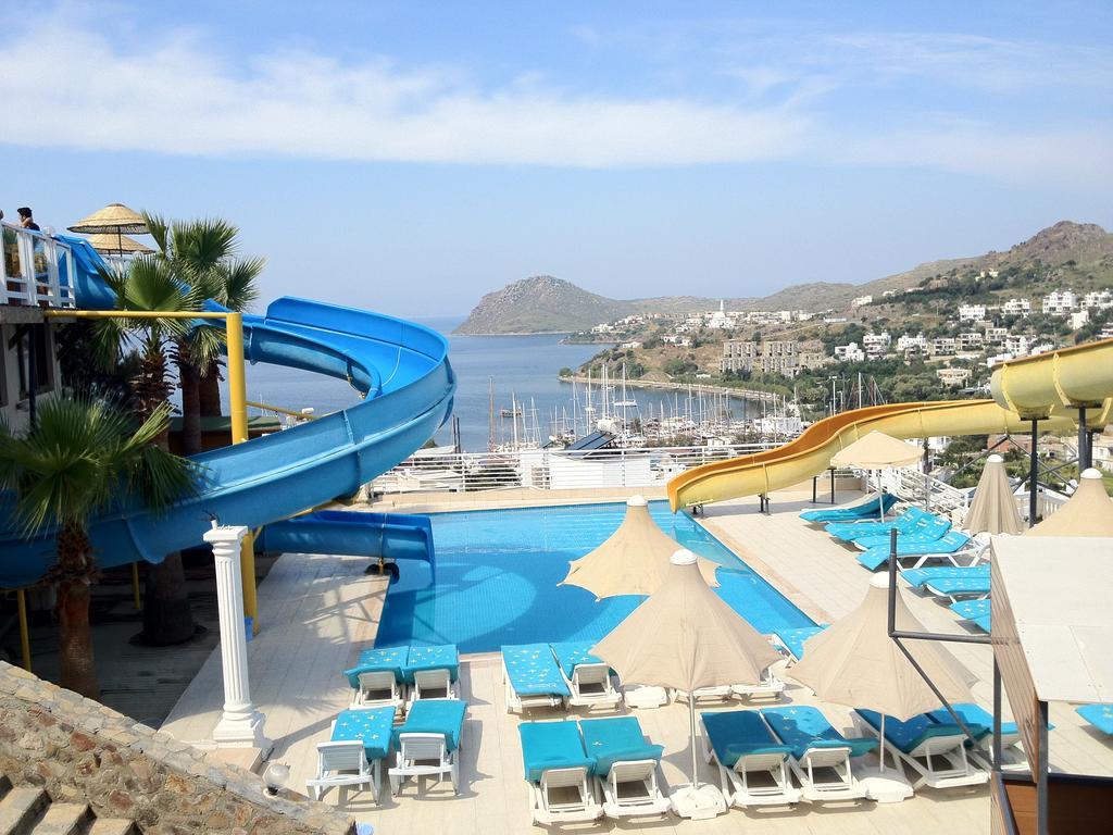 Family Belvedere Hotel Bodrum Bagian luar foto