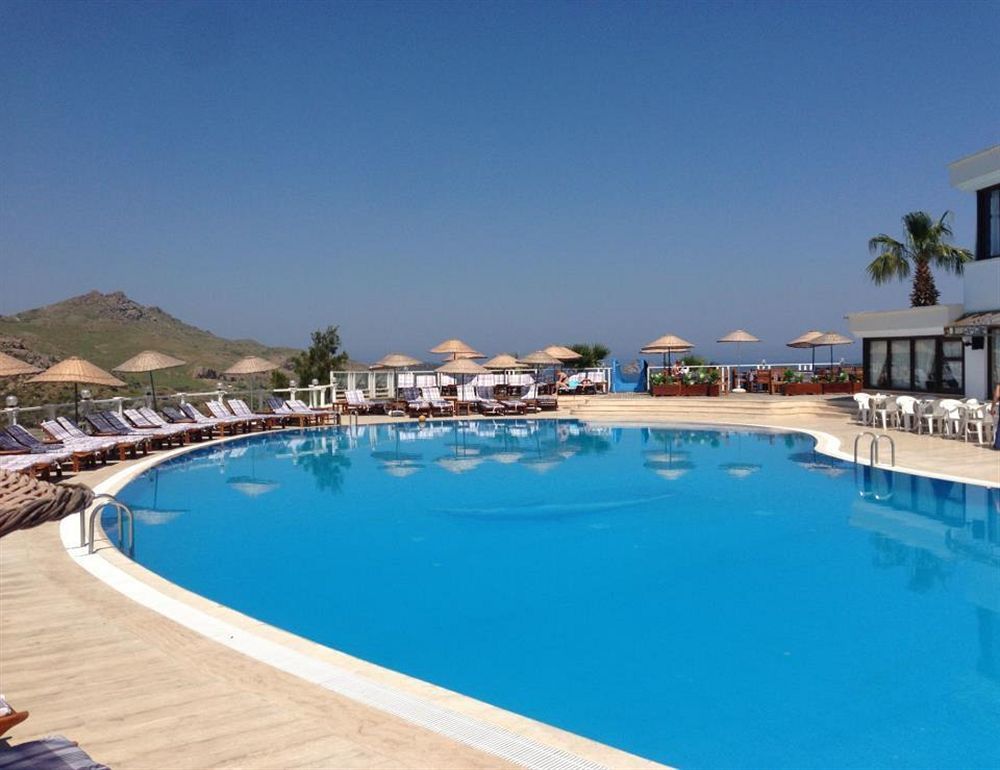 Family Belvedere Hotel Bodrum Bagian luar foto